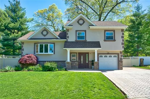 36 Monaghan Rd, Edison, NJ 08817 photo 1