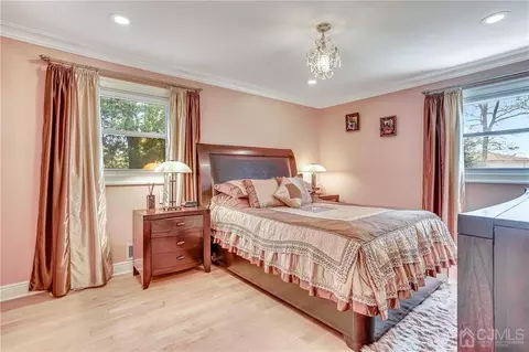 36 Monaghan Rd, Edison, NJ 08817 photo 14