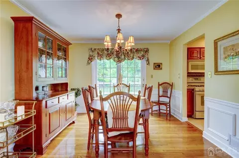 13 June Way, Middlesex, NJ 08846 photo 8