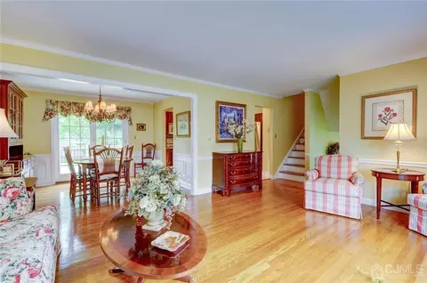 13 June Way, Middlesex, NJ 08846 photo 6
