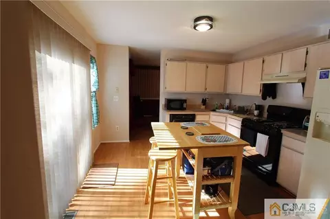 607 Grandview St, Middlesex, NJ 08846 photo 10