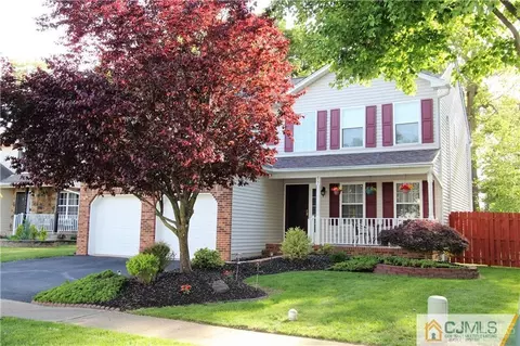 607 Grandview St, Middlesex, NJ 08846 photo 2