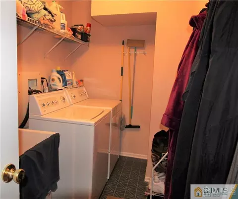 607 Grandview St, Middlesex, NJ 08846 photo 28