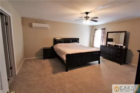 607 Grandview St, Middlesex, NJ 08846 photo 19