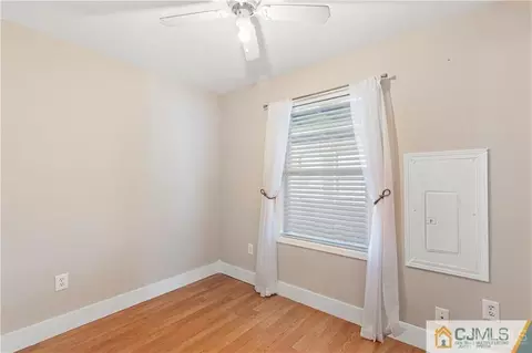 28 Ramsey Rd, Middlesex, NJ 08846 photo 12