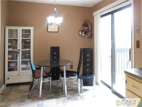 9 Pheasant Run, Edison, NJ 08820 photo 12