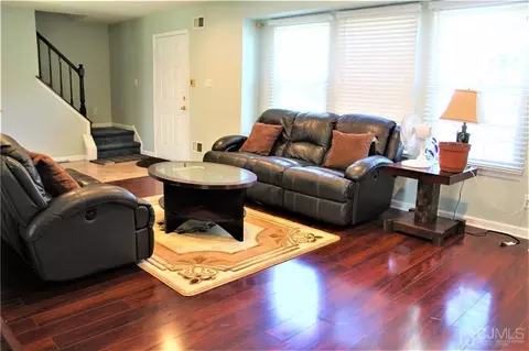 33 Wintergreen Ave, Edison, NJ 08820 photo 10