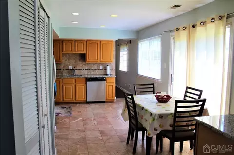 33 Wintergreen Ave, Edison, NJ 08820 photo 15