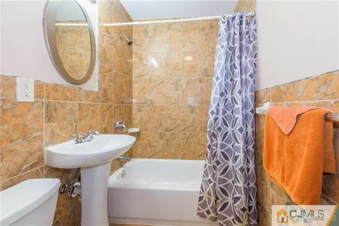 43 Violet Pl, Edison, NJ 08817 photo 18