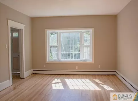 115 Main St, Helmetta, NJ 08828 photo 3