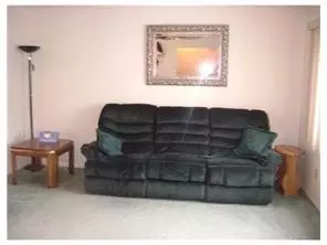 204 Fourth St, Middlesex, NJ 08846 photo 3