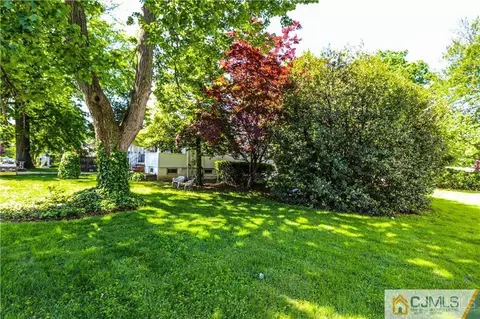 99 Bernard Ave, Edison, NJ 08837 photo 21