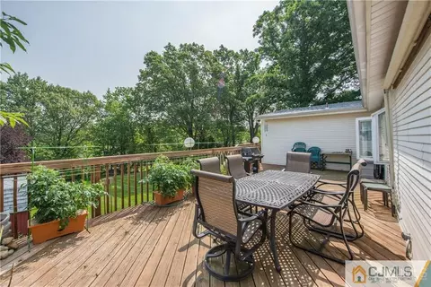 11 Mcevoy Rd, Edison, NJ 08837 photo 29