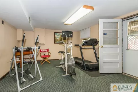 11 Mcevoy Rd, Edison, NJ 08837 photo 26