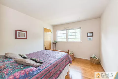 11 Mcevoy Rd, Edison, NJ 08837 photo 13