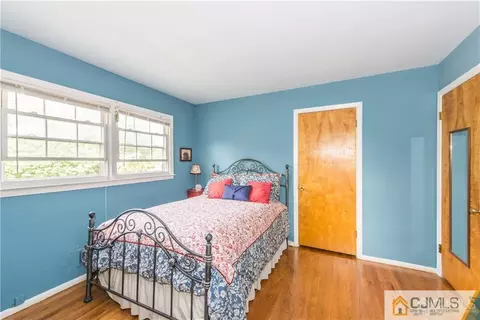 11 Mcevoy Rd, Edison, NJ 08837 photo 15