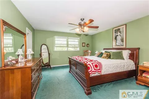 11 Mcevoy Rd, Edison, NJ 08837 photo 20