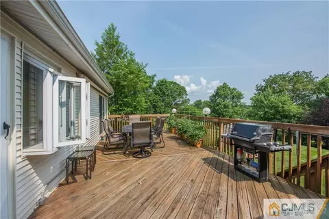 11 Mcevoy Rd, Edison, NJ 08837 photo 30