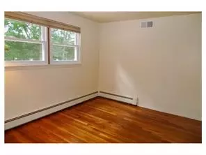 70 Phillips Dr, Old Bridge, NJ 08857 photo 4