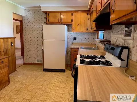 111 Trinity Pl, Avenel, NJ 07001 photo 7