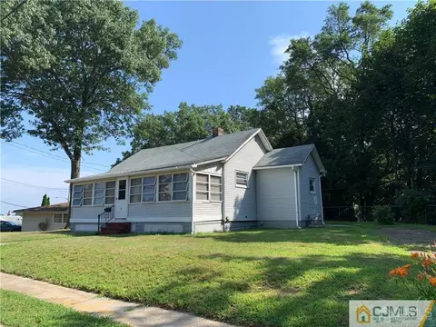 2 Maple St, Sayreville, NJ 08859 photo 2