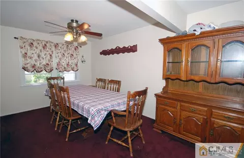 283 Maple Ave, Dunellen, NJ 08812 photo 2