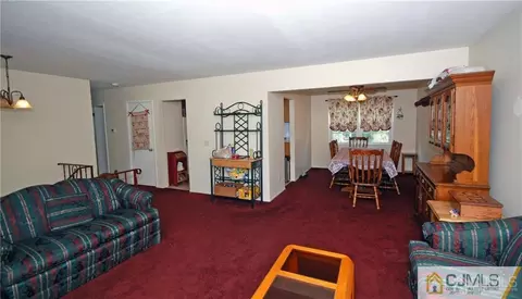 283 Maple Ave, Dunellen, NJ 08812 photo 5