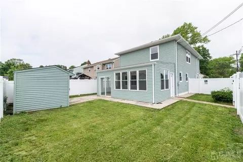 2 E Maple St, Colonia, NJ 07067 photo 5