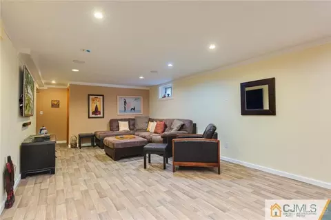 5 Herron Rd, Edison, NJ 08820 photo 29