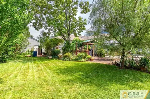 5 Herron Rd, Edison, NJ 08820 photo 40