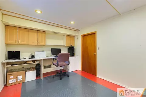 5 Herron Rd, Edison, NJ 08820 photo 33