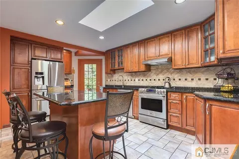 5 Herron Rd, Edison, NJ 08820 photo 15