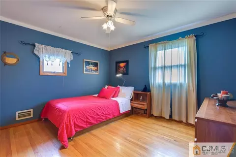 5 Herron Rd, Edison, NJ 08820 photo 19