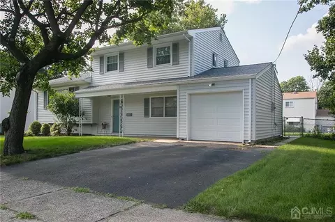 11 Douglas Dr, Edison, NJ 08817 photo 2