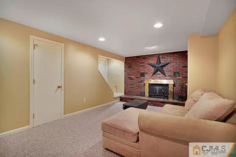 411 2nd St, Middlesex, NJ 08846 photo 21