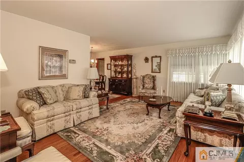 3980 Park Ave, Edison, NJ 08820 photo 5