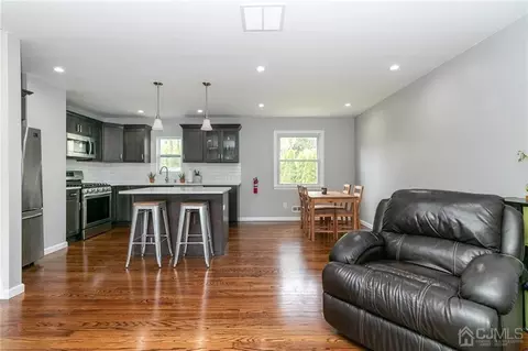 52 Ferris Rd, Edison, NJ 08817 photo 8