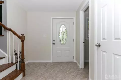 52 Ferris Rd, Edison, NJ 08817 photo 4