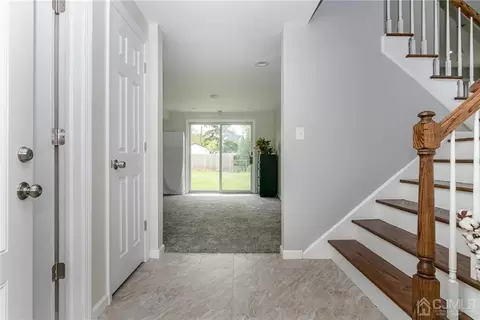 52 Ferris Rd, Edison, NJ 08817 photo 5