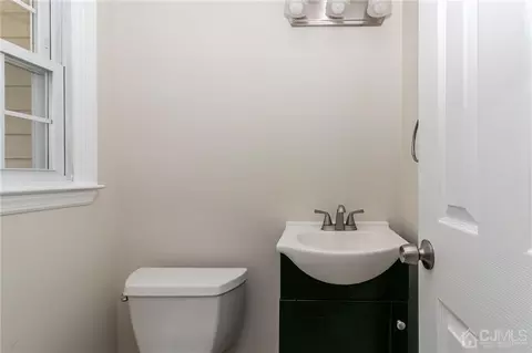 52 Ferris Rd, Edison, NJ 08817 photo 16