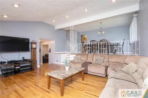 6 Durst Dr, Milltown, NJ 08850 photo 8