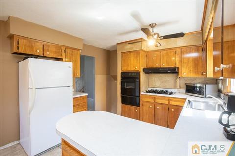 6 Durst Dr, Milltown, NJ 08850 photo 14