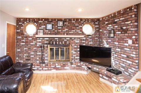 6 Durst Dr, Milltown, NJ 08850 photo 16
