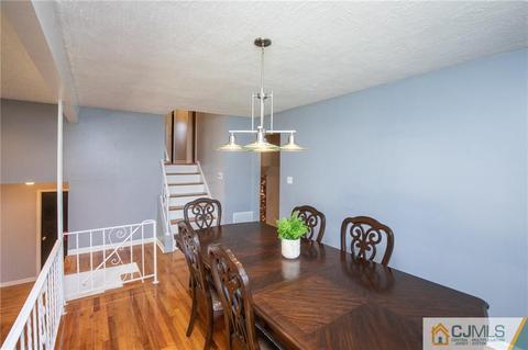 6 Durst Dr, Milltown, NJ 08850 photo 4