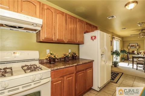 2 Altamont Rd, Edison, NJ 08817 photo 16