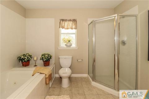 2 Altamont Rd, Edison, NJ 08817 photo 29