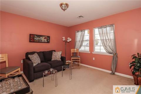 2 Altamont Rd, Edison, NJ 08817 photo 3