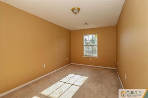 2 Altamont Rd, Edison, NJ 08817 photo 8