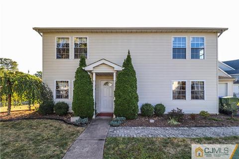 2 Altamont Rd, Edison, NJ 08817 photo 1
