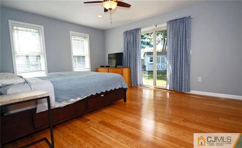 7 Edward Ave, Middlesex, NJ 08846 photo 7